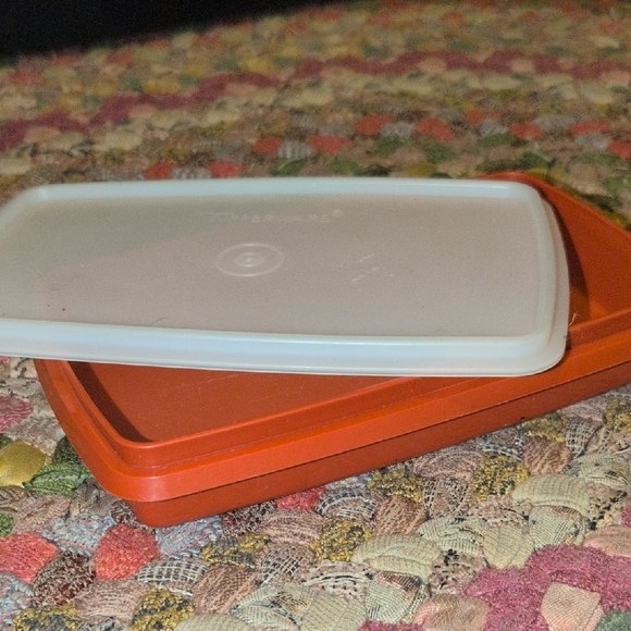 Tupperware Rectangular Orange Container With Lid - Picture 8 of 8